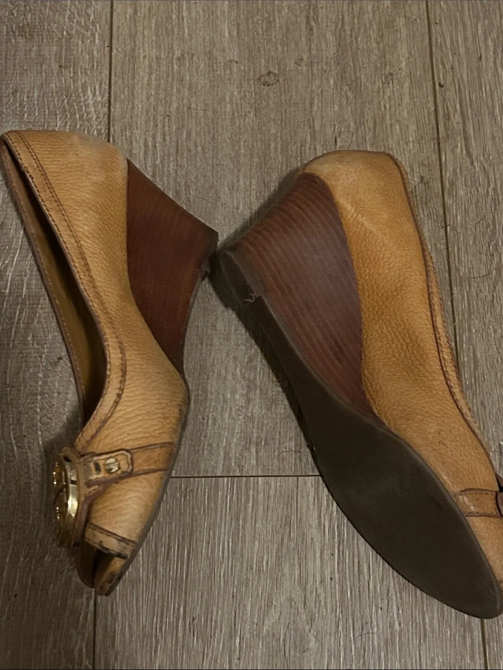 Tory Burch Tan Leather Peep-Toe Heels with Gold Logo Medallion